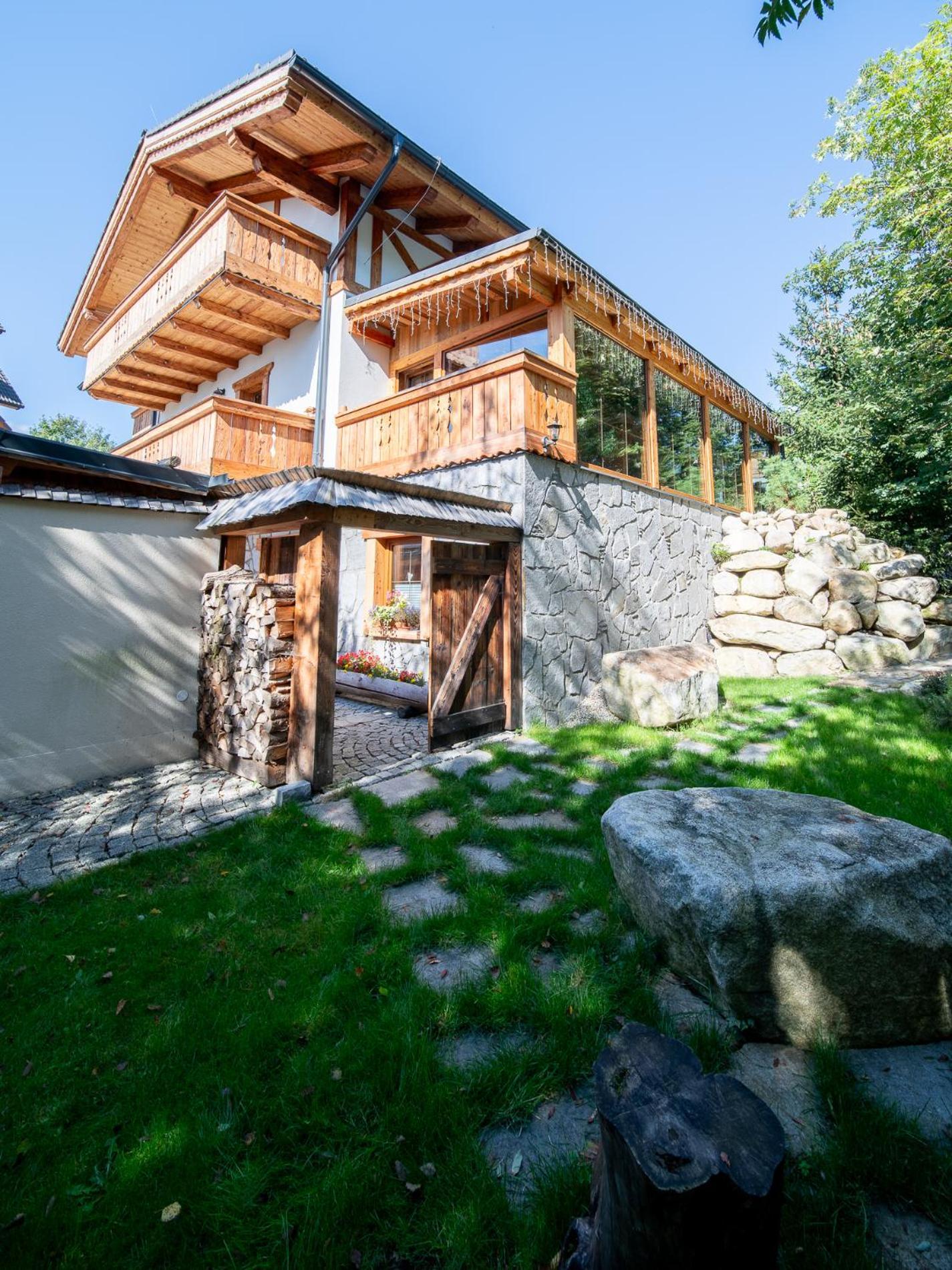 Tatrachalet Lomnica Rent
