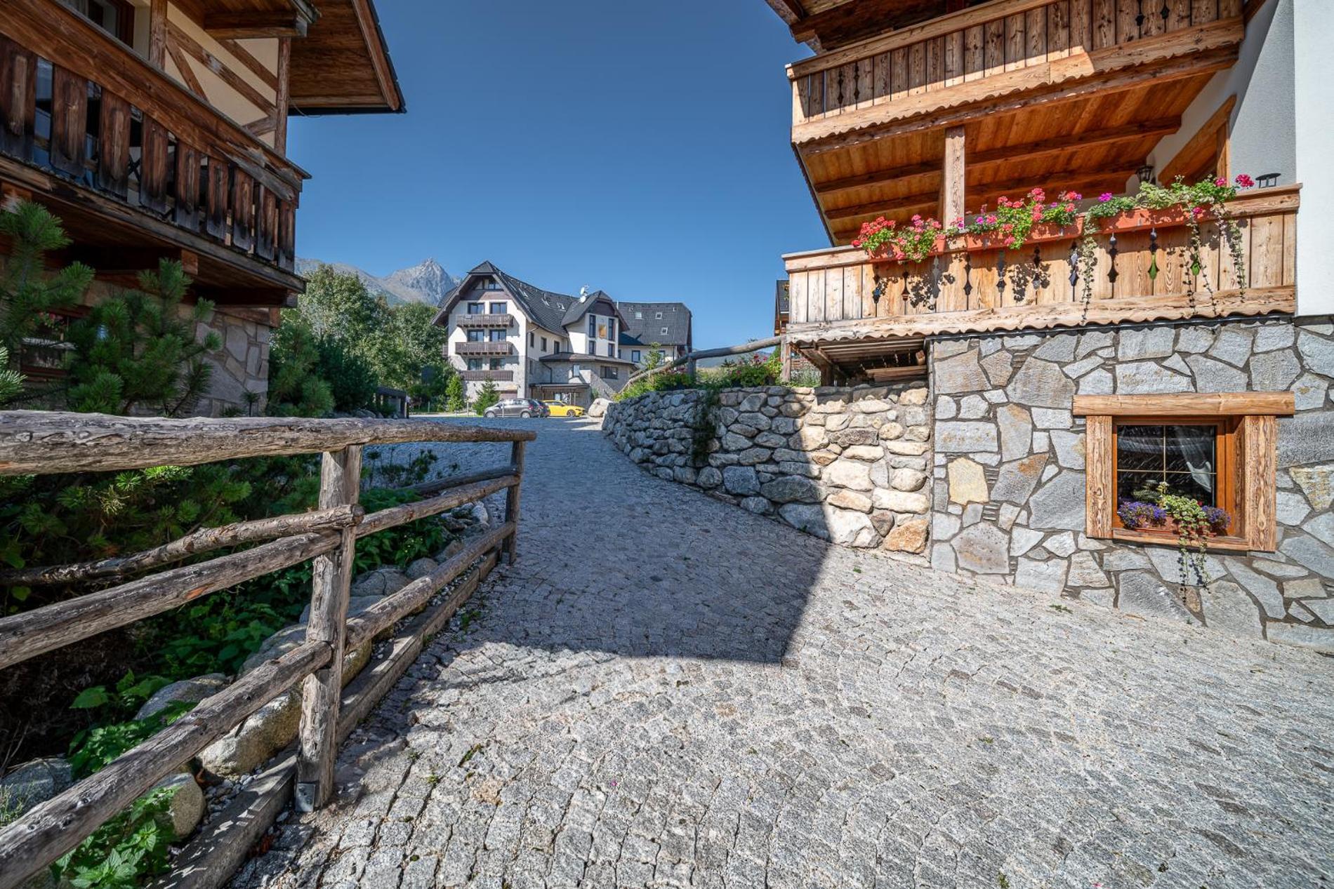 Tatrachalet Lomnica Rent Tatrzańska Łomnica